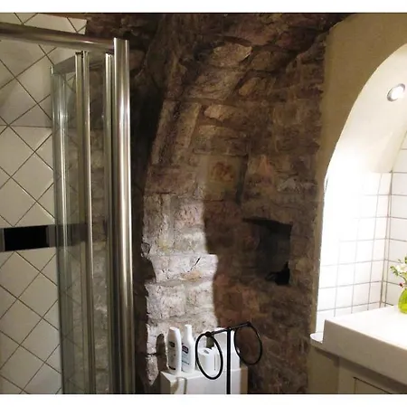 Vico Del Poeta Bed & Breakfast