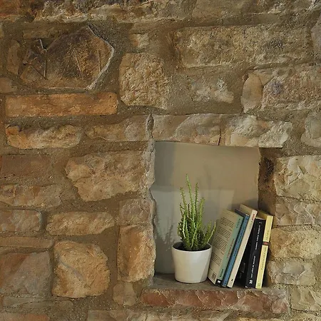 Couette-café Vico Del Poeta 3*