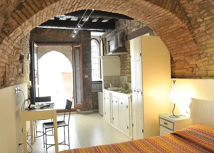 Vico Del Poeta Alojamento de Acomodação e Pequeno-almoço Assisi