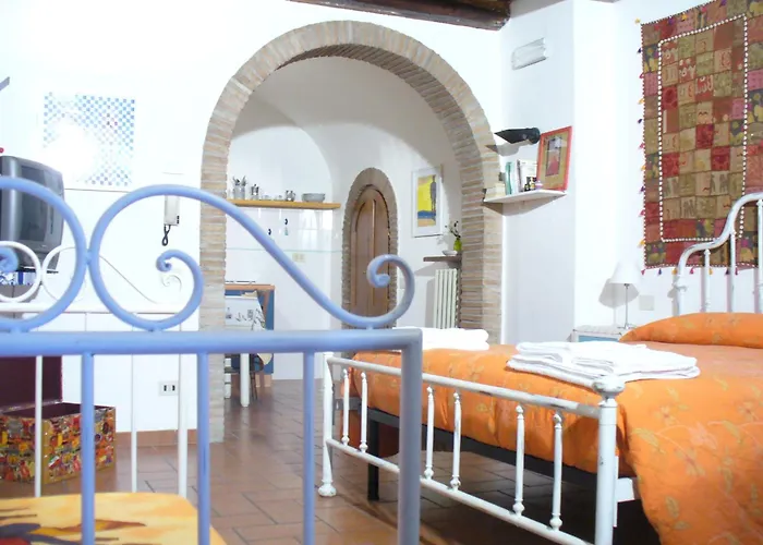 Alojamento de Acomodação e Pequeno-almoço Vico Del Poeta 3*